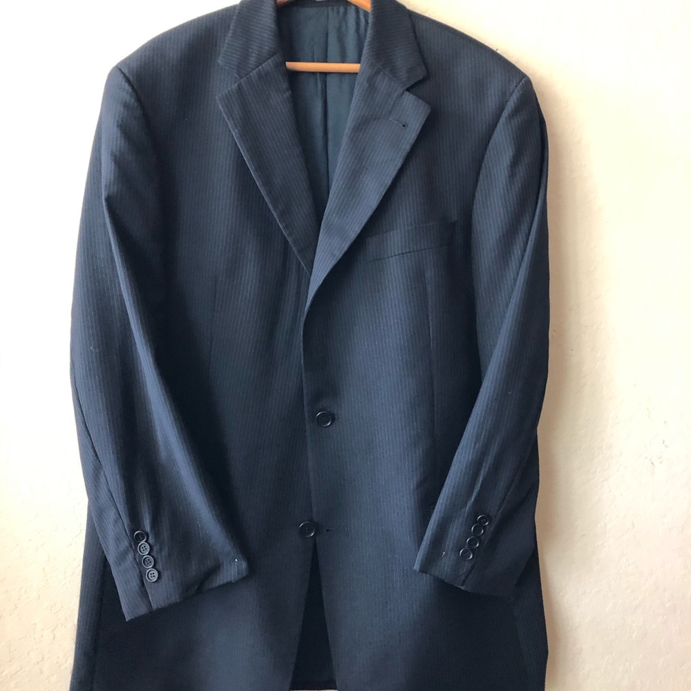 Hugo Boss Men’s Blue Suit
